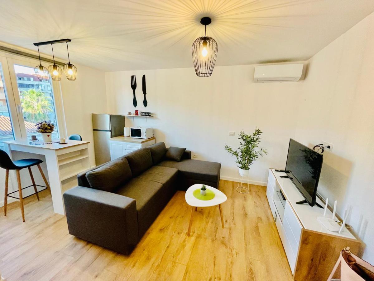 Central Apartment 2, Tiranë Luaran gambar