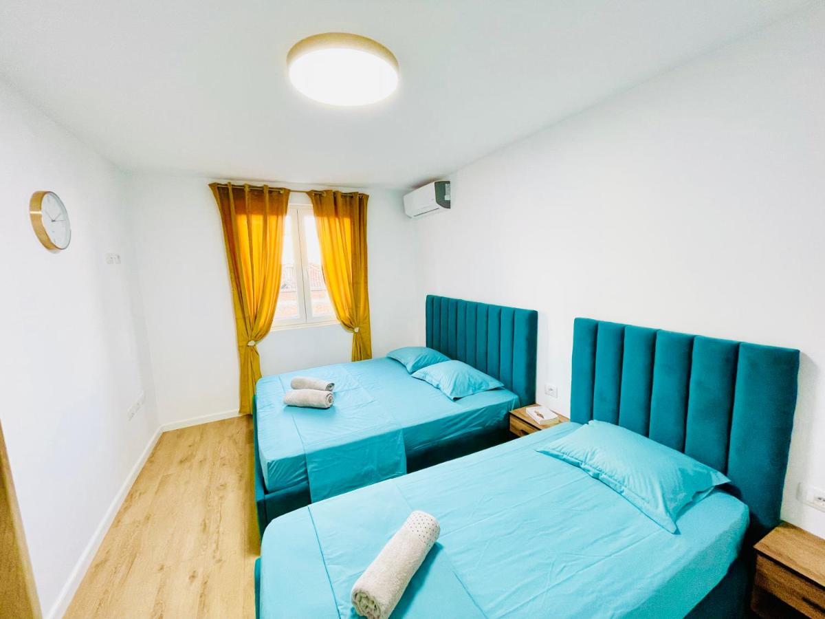 Central Apartment 2, Tiranë Luaran gambar